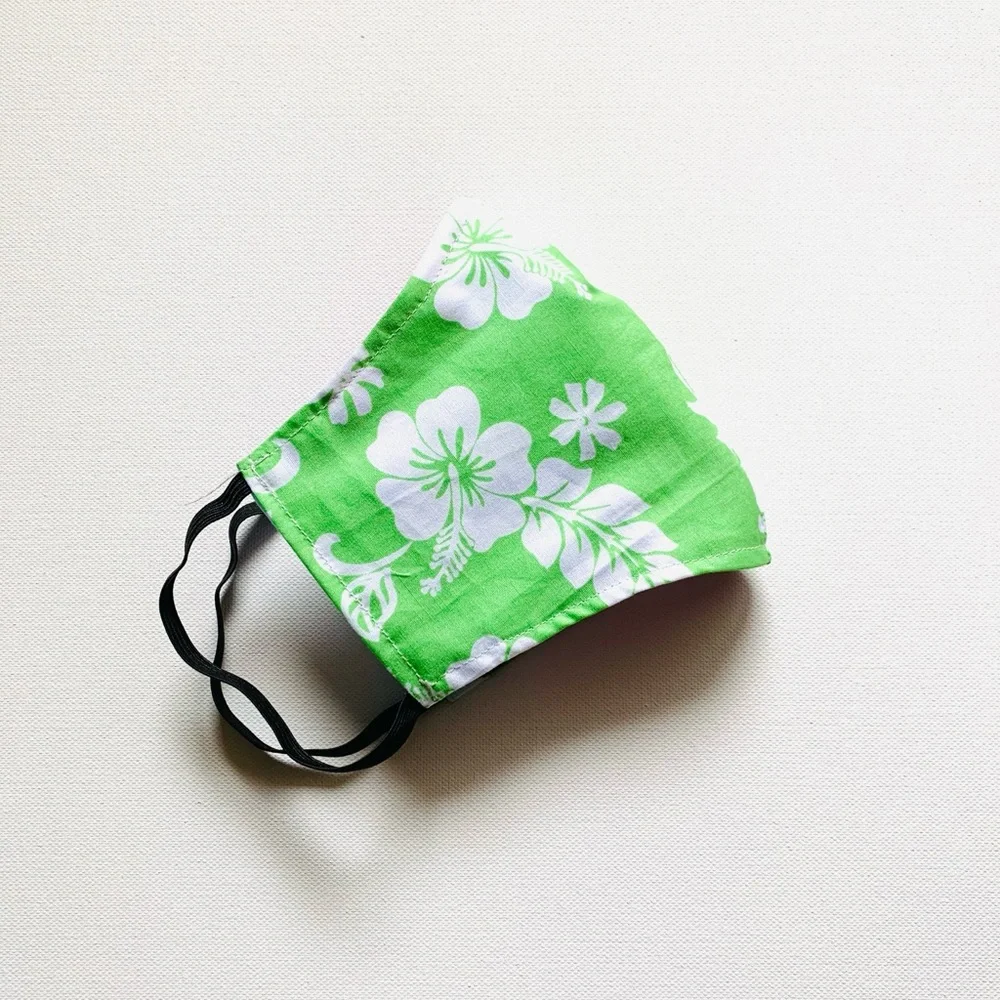 NEW Handmade Hawaiian Hibiscus Print Face Mask in Green